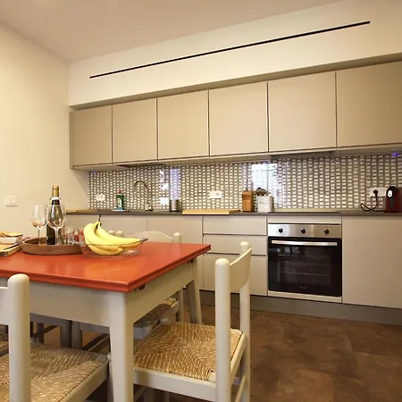 Apartment Sofia's Vatican Garden *