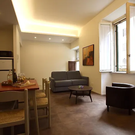 Apartment Sofia's Vatican Garden